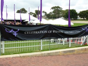 217304_10150155785846456_730446455_7195294_7214995_n