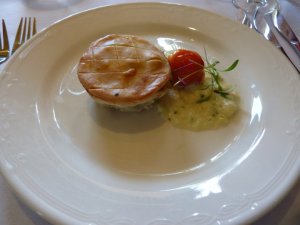 268113_10150230781316456_730446455_7806168_1894354_n