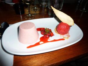 294693_10150331064171456_730446455_8609070_1566563492_n