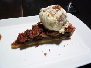 313232_10150311394686456_730446455_8497595_2041551014_n