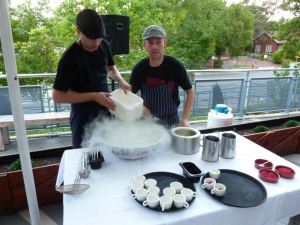 397077_213173335434694_105106652908030_490286_1330387600_n