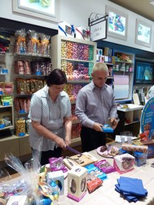 295292_263558900396137_105106652908030_621285_1700401122_n