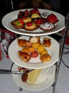 403557_10150692170011456_730446455_9853325_2112445860_n