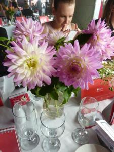 533053_10150692166586456_730446455_9853306_813627051_n