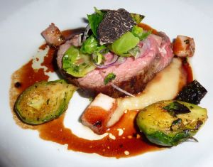 418503_10150949539786456_756688773_n