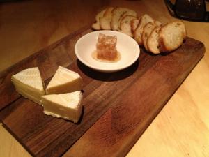 549678_10151136468541456_282186645_n