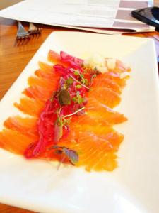 419181_10151271974301456_230907296_n