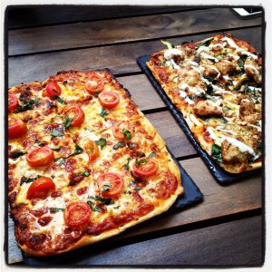 44322_417515171667175_251346858_n