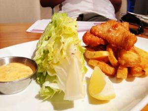 549456_10151271990246456_582485730_n