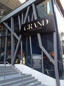 24654_10151315681036456_1125897085_n