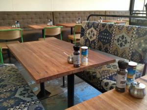 417632_10151297708236456_576838418_n