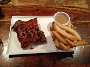 579871_10151315012916456_363973306_n