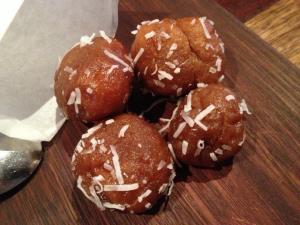 601330_10151315013546456_919547454_n