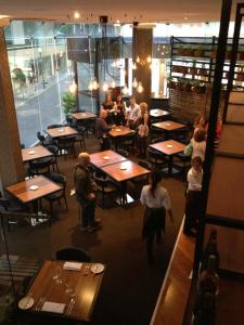 7340_10151322740441456_1849934678_n