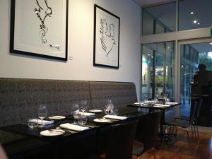 163554_10151329137426456_793230102_n