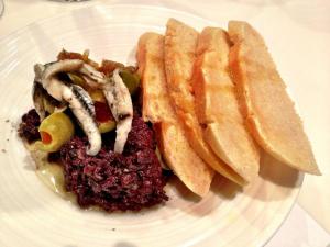 164654_10151330781556456_2055423860_n