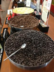 34998_10151329168526456_223959595_n