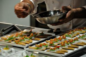 602648_451742341577791_402700917_n