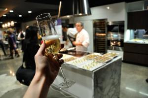 945211_451742328244459_353088391_n