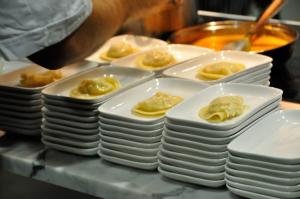 946065_451742858244406_473067104_n