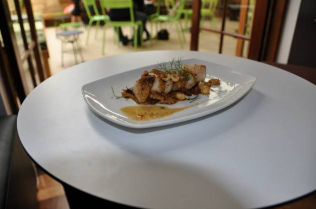 1238752_10151620414986456_320213822_n