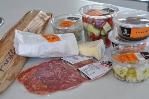 1395128_10151708916586456_197619798_n