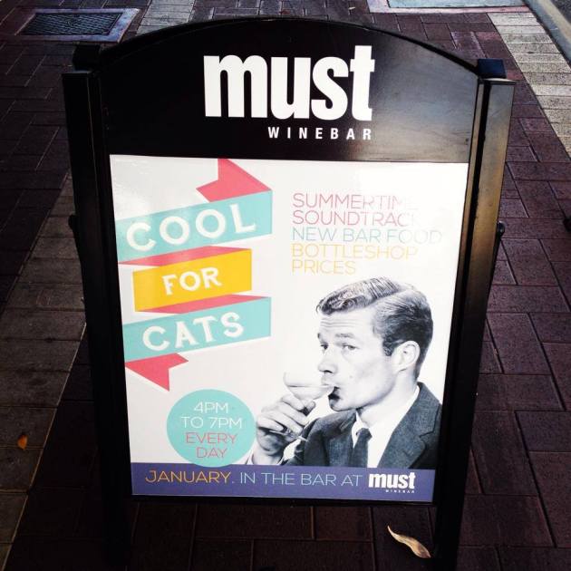 1545138_566942703391087_202918771_n