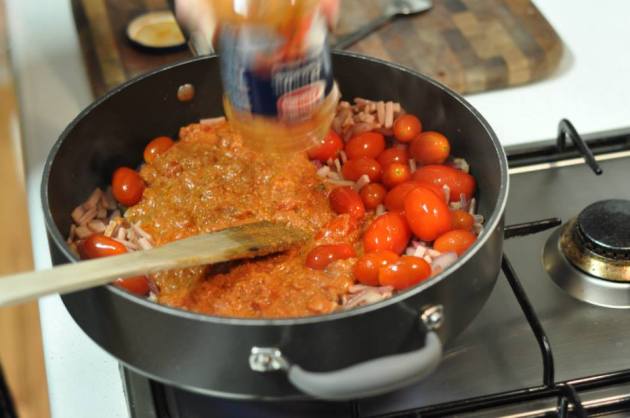 10001556_601725153246175_368366114_n