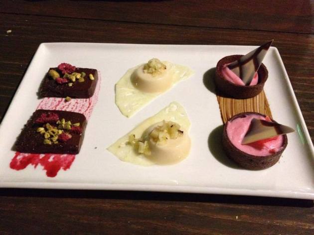 1621734_587639101321447_1619332013_n