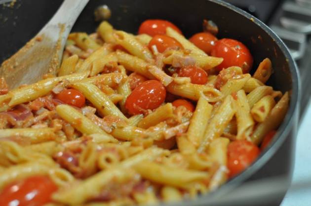 1922149_601727856579238_839717823_n