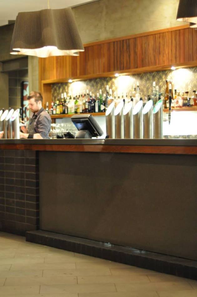 10372036_10152099377441456_3286060421298302441_n