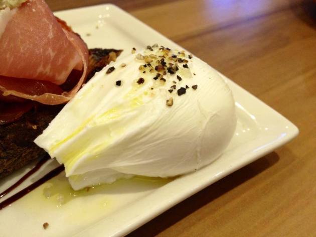 10488084_646239212128102_3283309045743162009_n