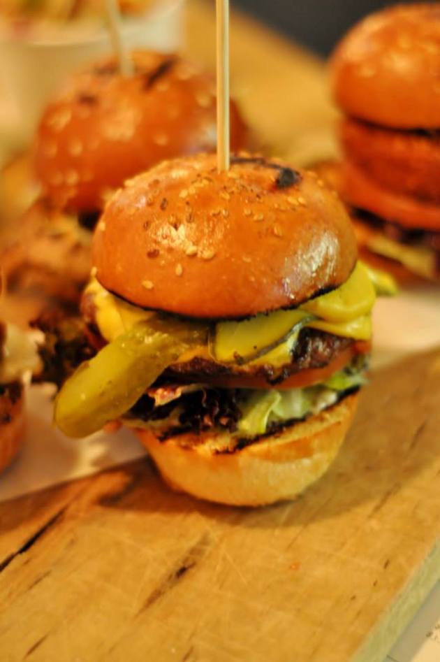 10527371_661921990559824_1271583863269948779_n