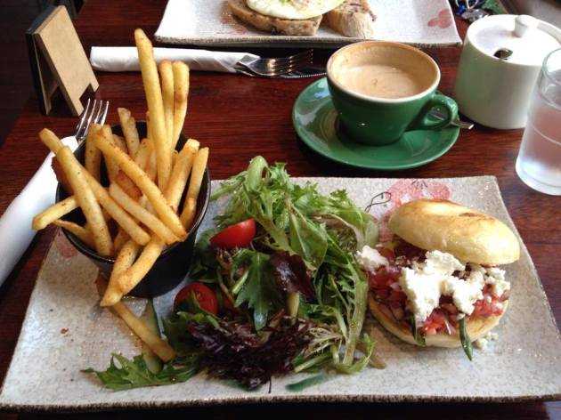 10375491_677154515703238_6820674151891606243_n