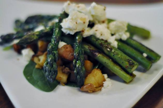 10645055_695790410506315_158847821330874375_n