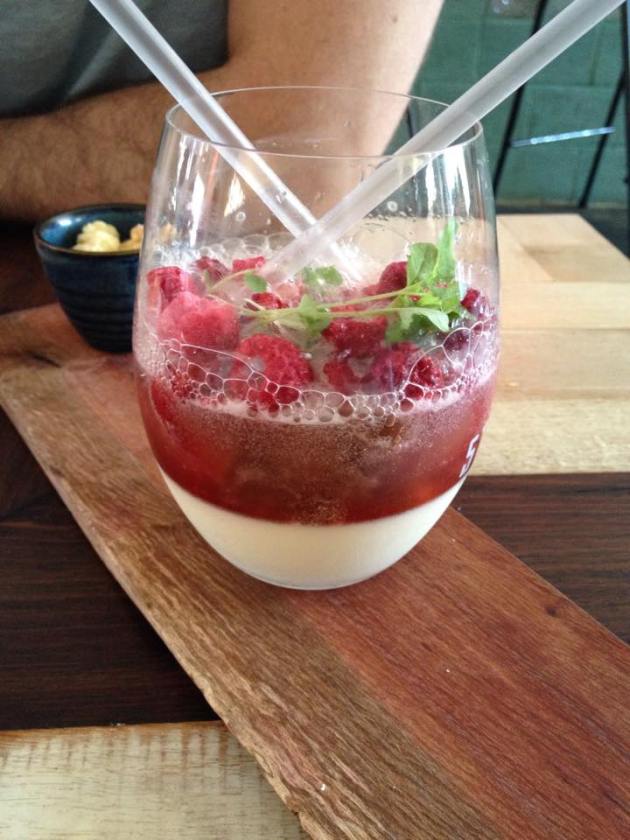 10885476_756935741058448_4092849212737347791_n