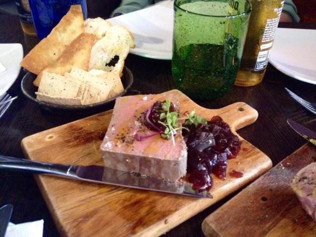 11078176_810418502376838_211235005185329369_n