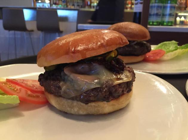 11392859_849741561777865_7989417788900443712_n