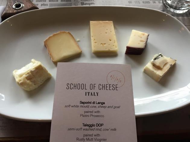 12108306_910567852361902_1473487820439149882_n