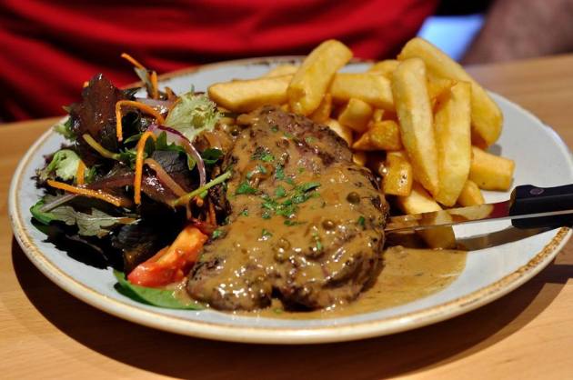 17308764_1297148563703827_1690363333950115170_n