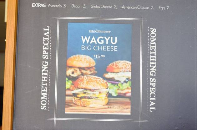 20900782_10154703002751456_1513186704672265746_o