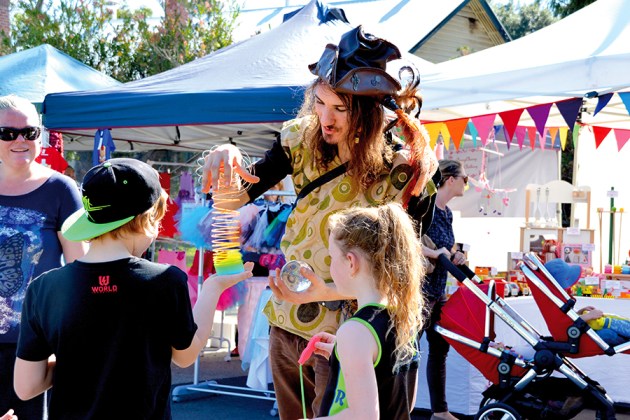 LiveLighter Serpentine Jarrahdale Community Fair (L)