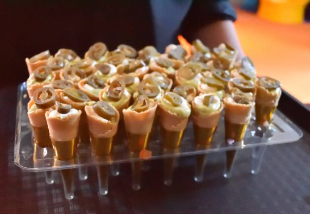 AQWA Dine Beneath The Sea