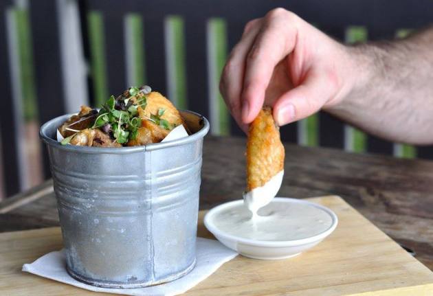 21551863_1475174679234547_101806593184614315_o